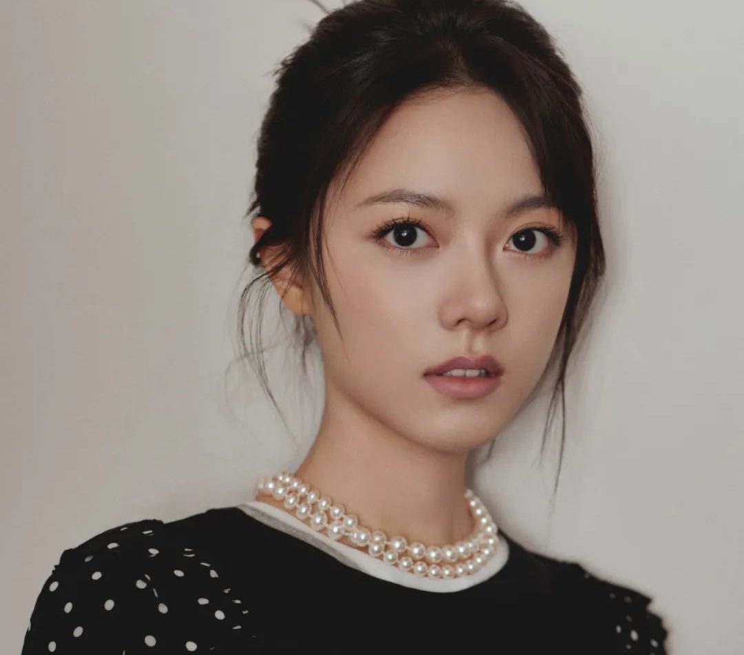 大花幼年体的赵今麦 已经悄悄美到next level