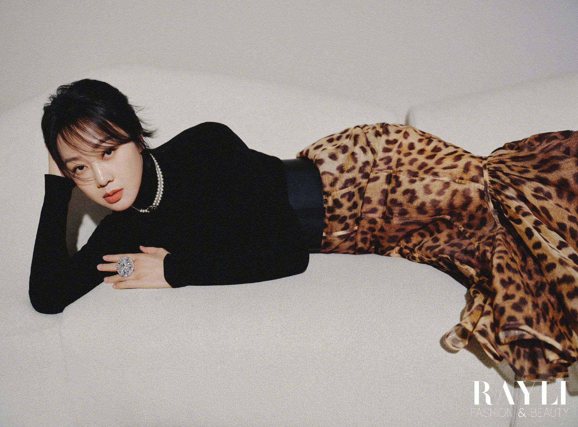 闫妮复古回潮大片