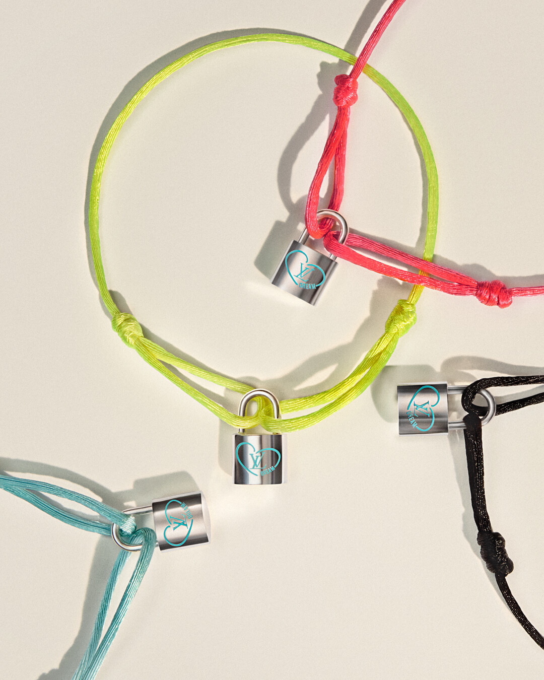 路易威登与联合国儿童基金会(UNICEF)共赴全新旅程 携手品牌代言人Felix焕新发布Silver Lockit系列