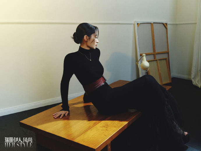 刘敏涛优雅从容大片